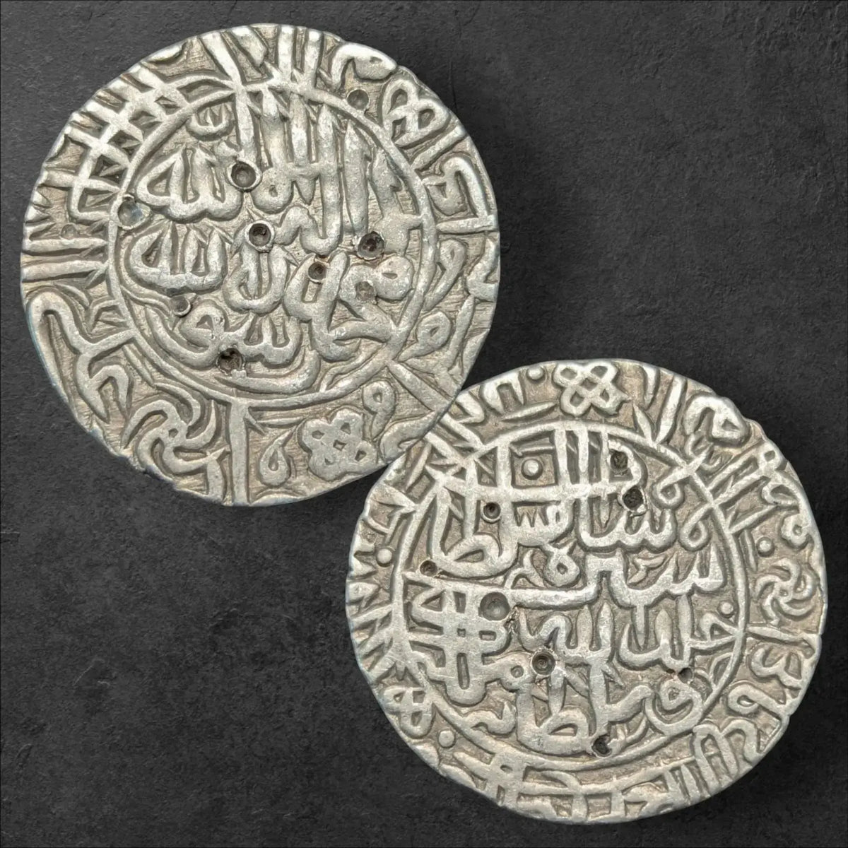 Sher Shah Suri – Silver Rupee, AH 949 (1542 CE), Delhi Sultanate Broad Flan, 11.5 g, 33 mm, G&G D826)